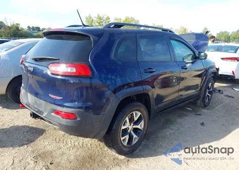 2015 Jeep Cherokee Trailhawk z USA, uszkodzony, nr VIN 1C4PJMBS6FW527306